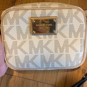 Michael Kors crossbody